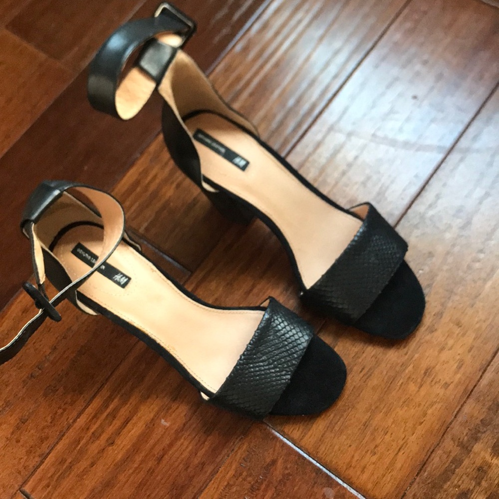 Genuine Leather Pumps